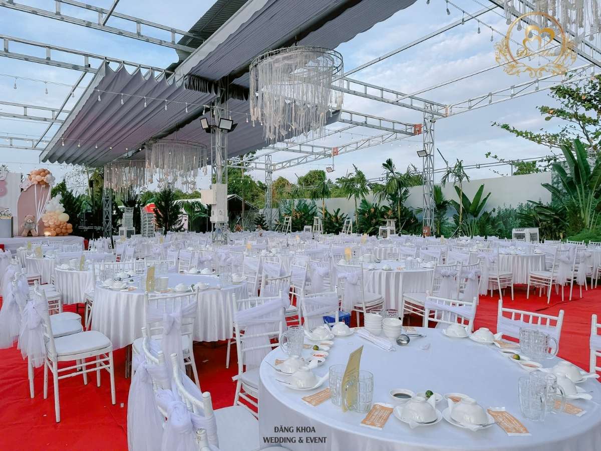 cuoihoidangkhoa-bobanghetiffanynotrang01