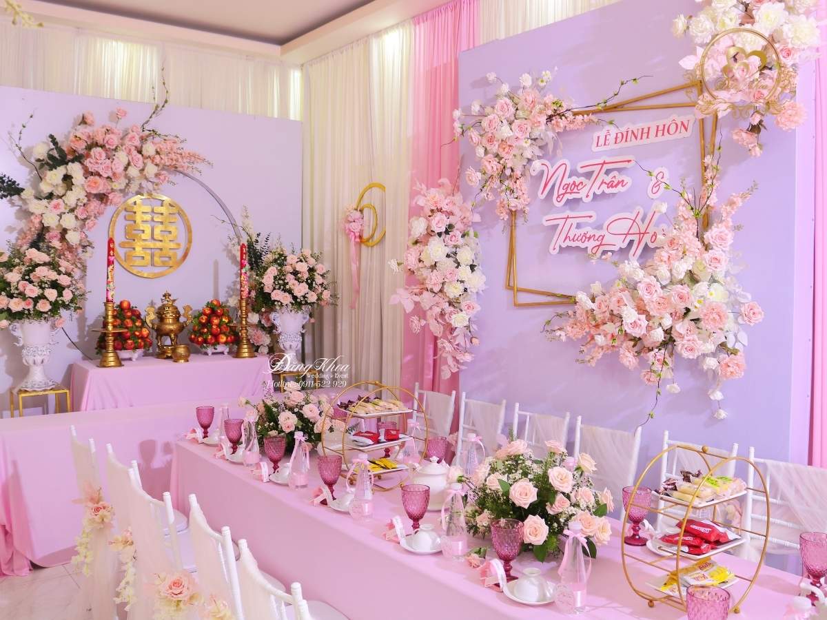 cuoihoidangkhoa-giatientonehong01