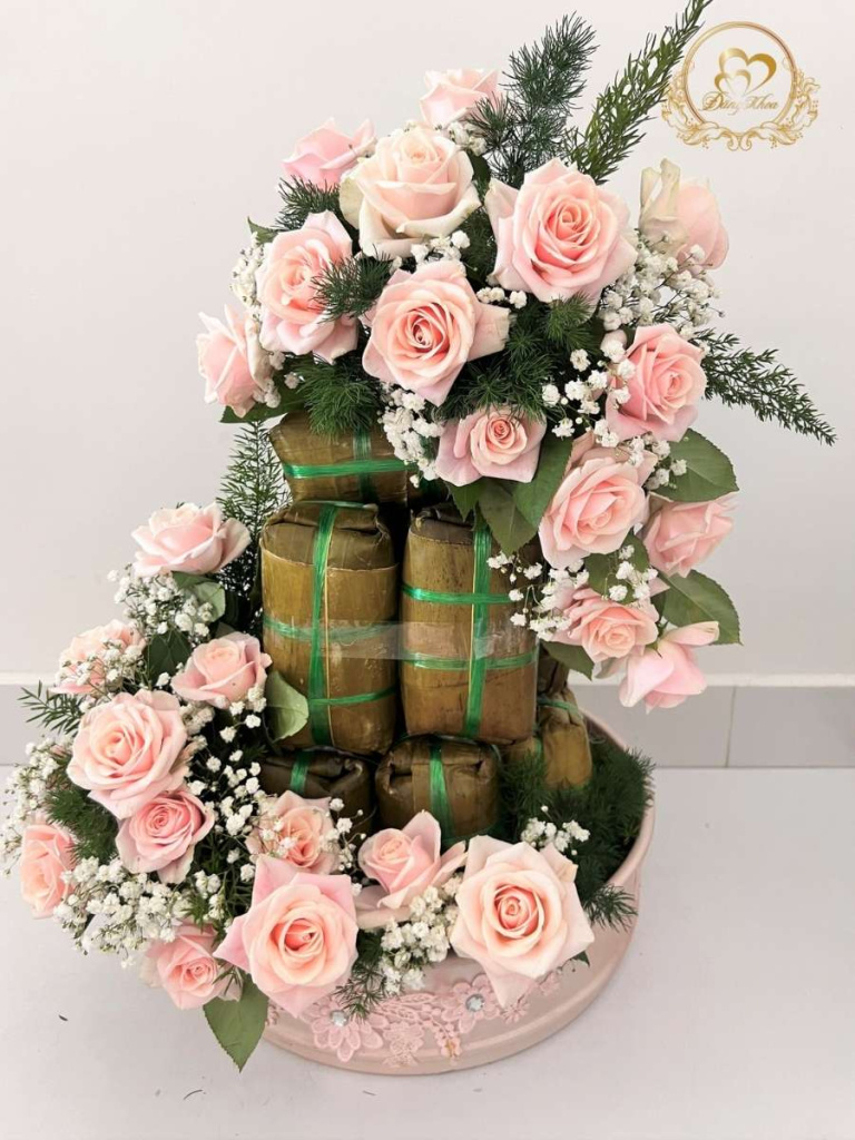 cuoihoidangkhoa-mambanhtonehong02