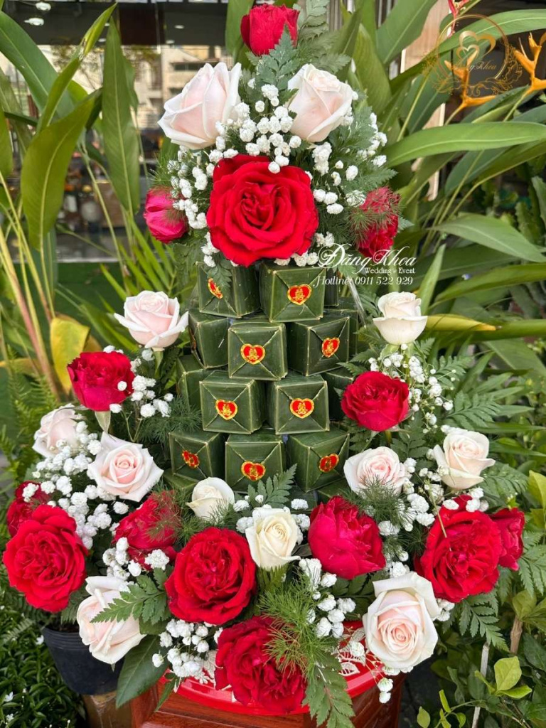 cuoihoidangkhoa-mambanhphuthuetonedo