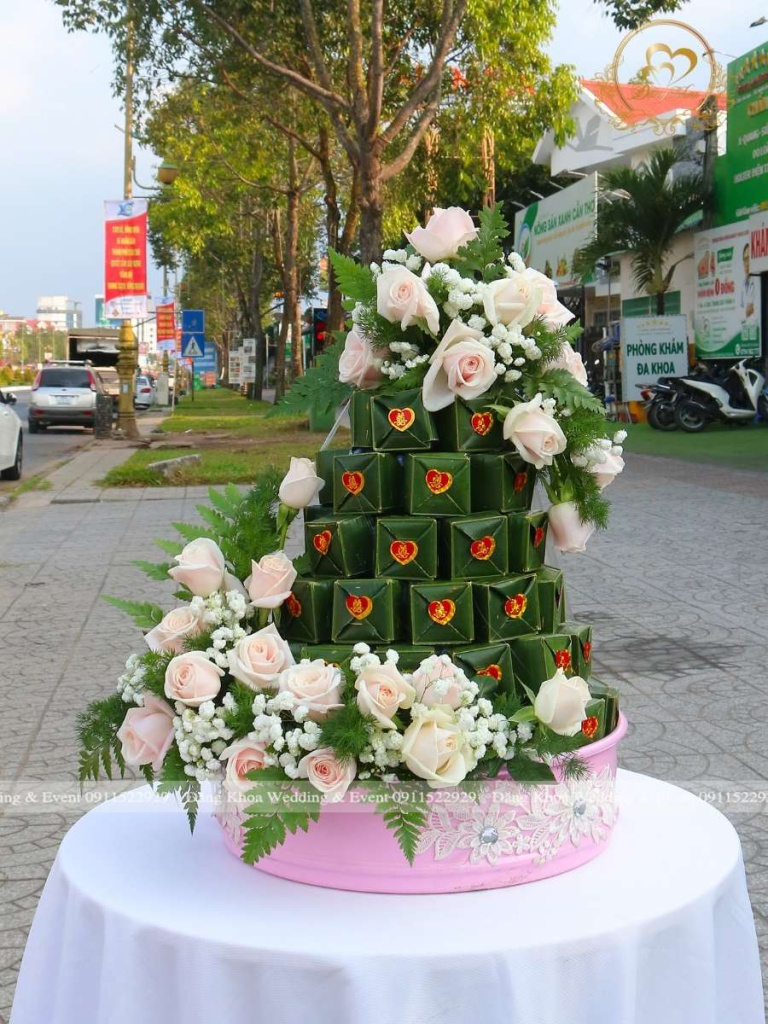 cuoihoidangkhoa-mambanhphuthetonehong01