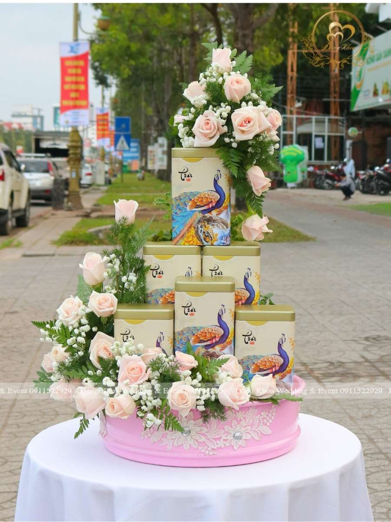 cuoihoidangkhoa-mamtratonehong