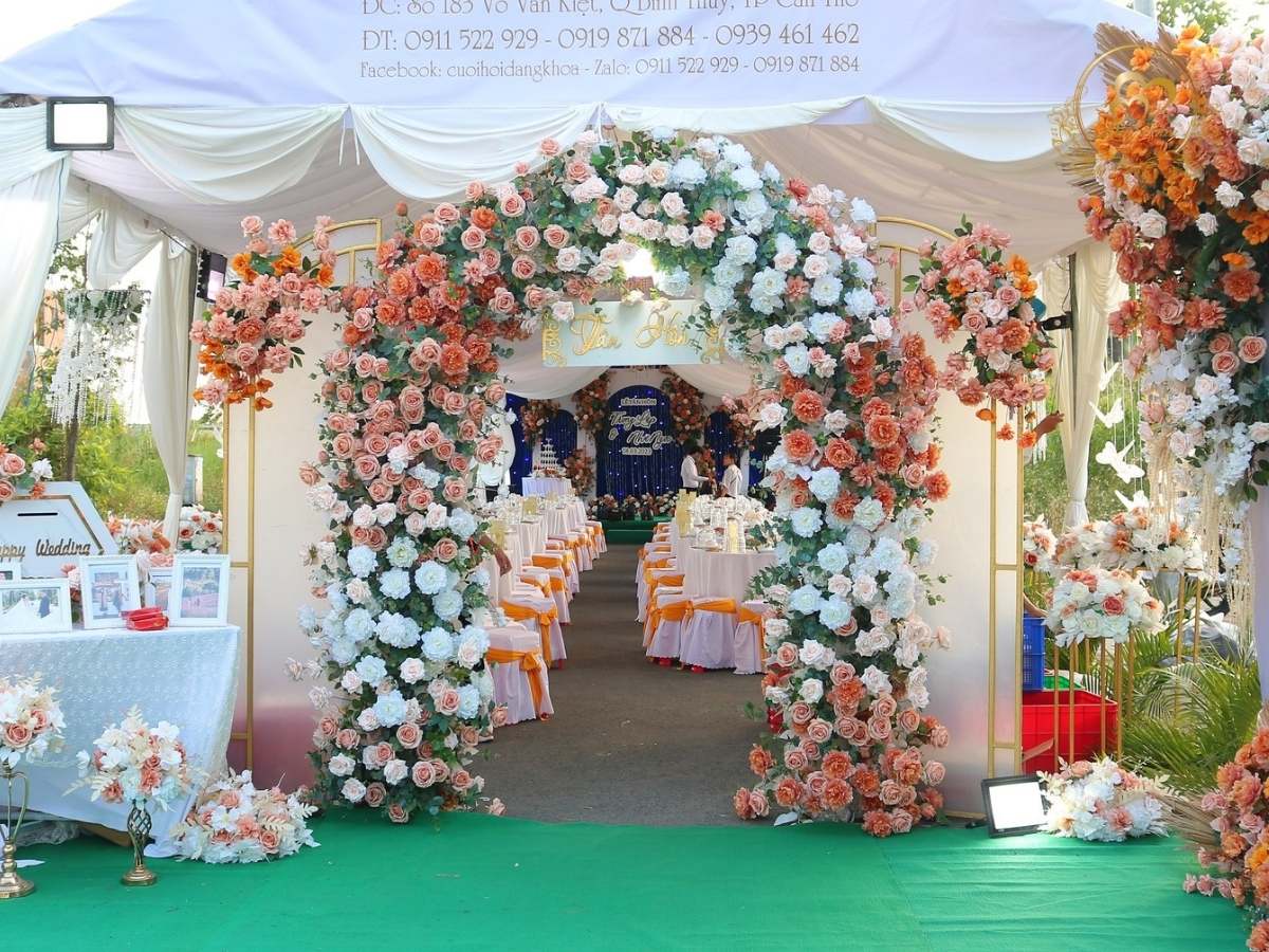 cuoihoidangkhoa-conghoatonenau04