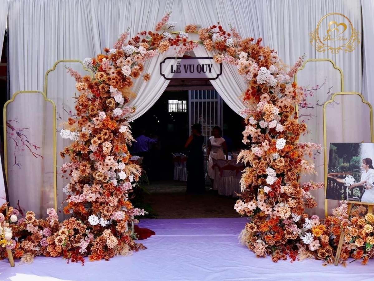 cuoihoidangkhoa-conghoatonenau06