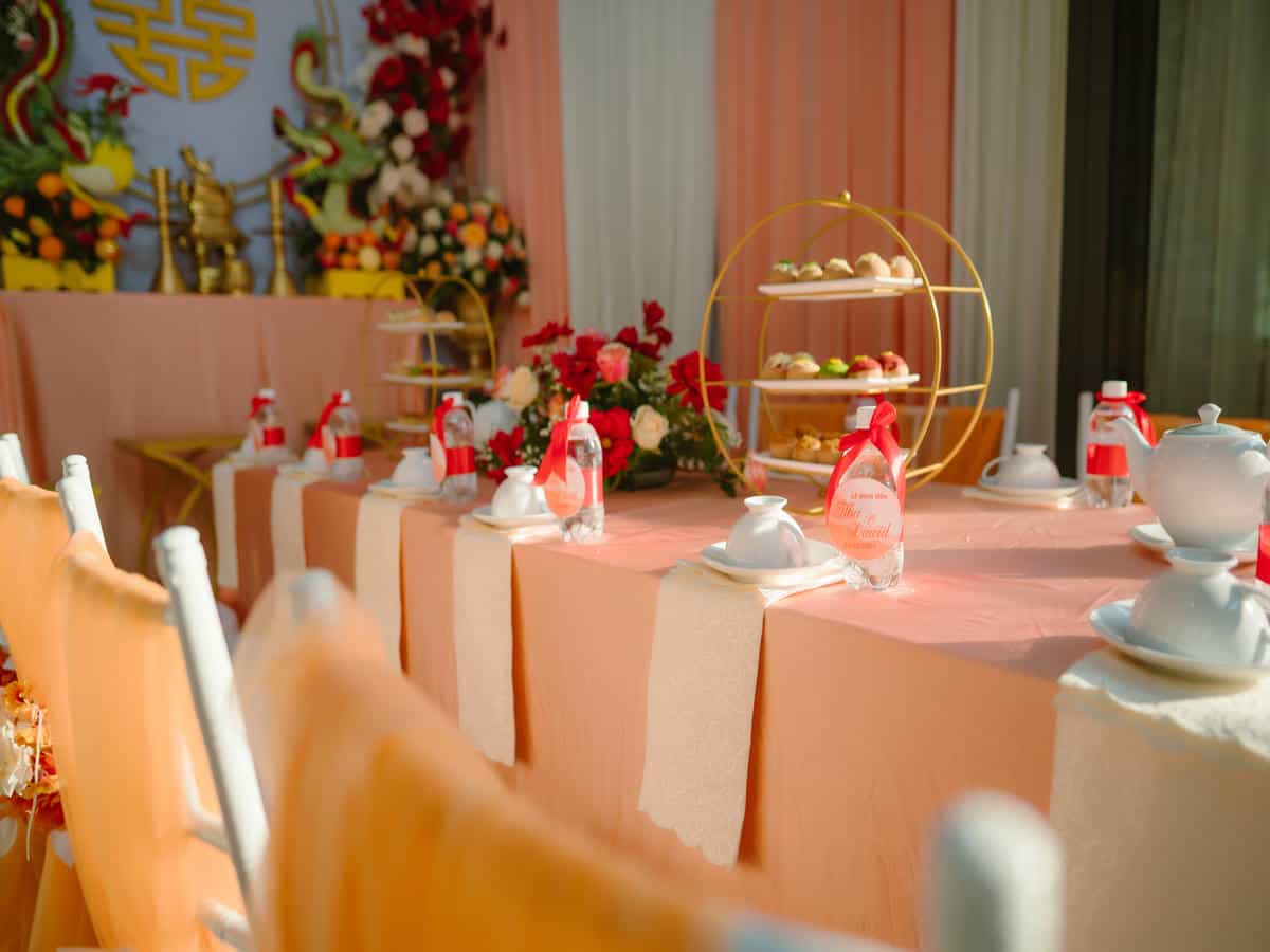 cuoihoidangkhoa-giatientonecamsua02