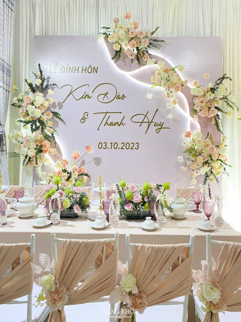 cuoihoidangkhoa-giatientonehong08