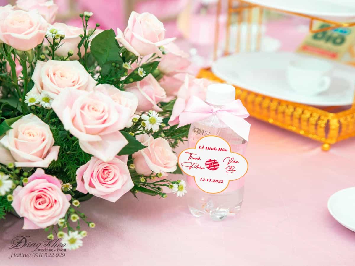 cuoihoidangkhoa-giatientonehong37