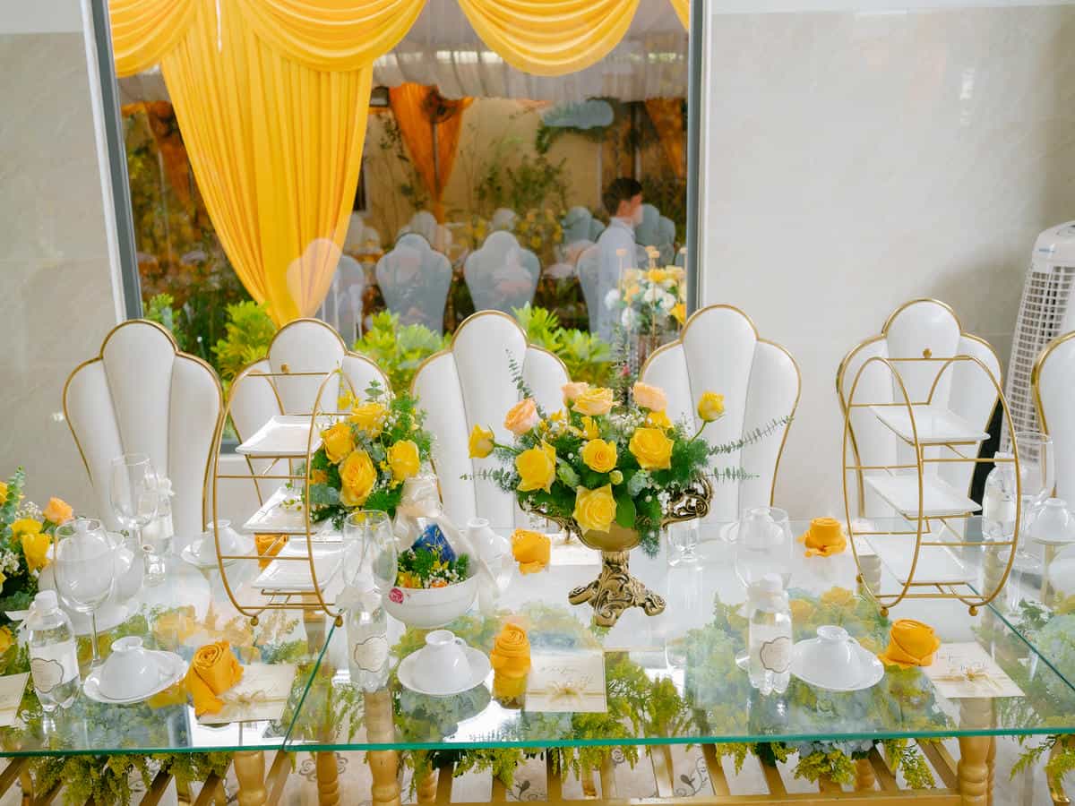 cuoihoidangkhoa-giatientonevang01