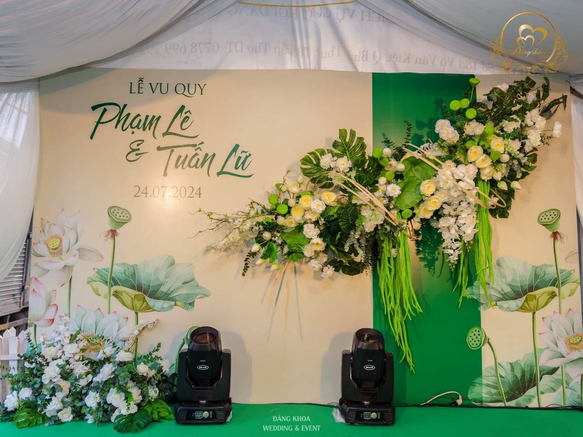 cuoi-hoi-dang-khoa-san-khau-le-vu-quy-tone-sen