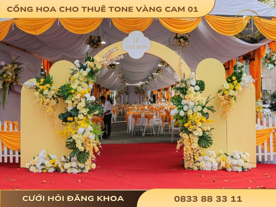 Cổng hoa cho thuê tone vàng cam 01