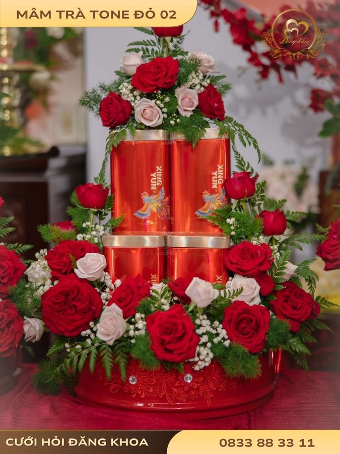 Mâm trà & hoa tươi tone đỏ 02