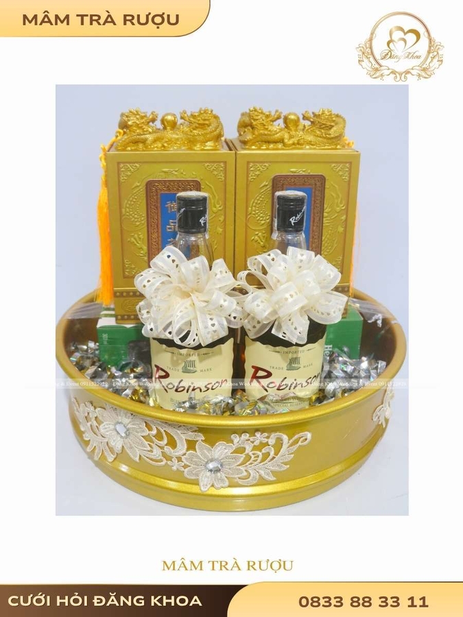 Mâm trà rượu & cơ bản tone vàng