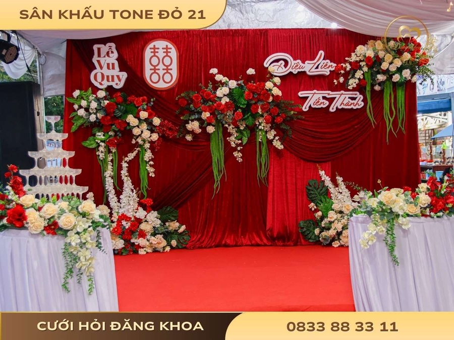 Sân khấu tone đỏ 21