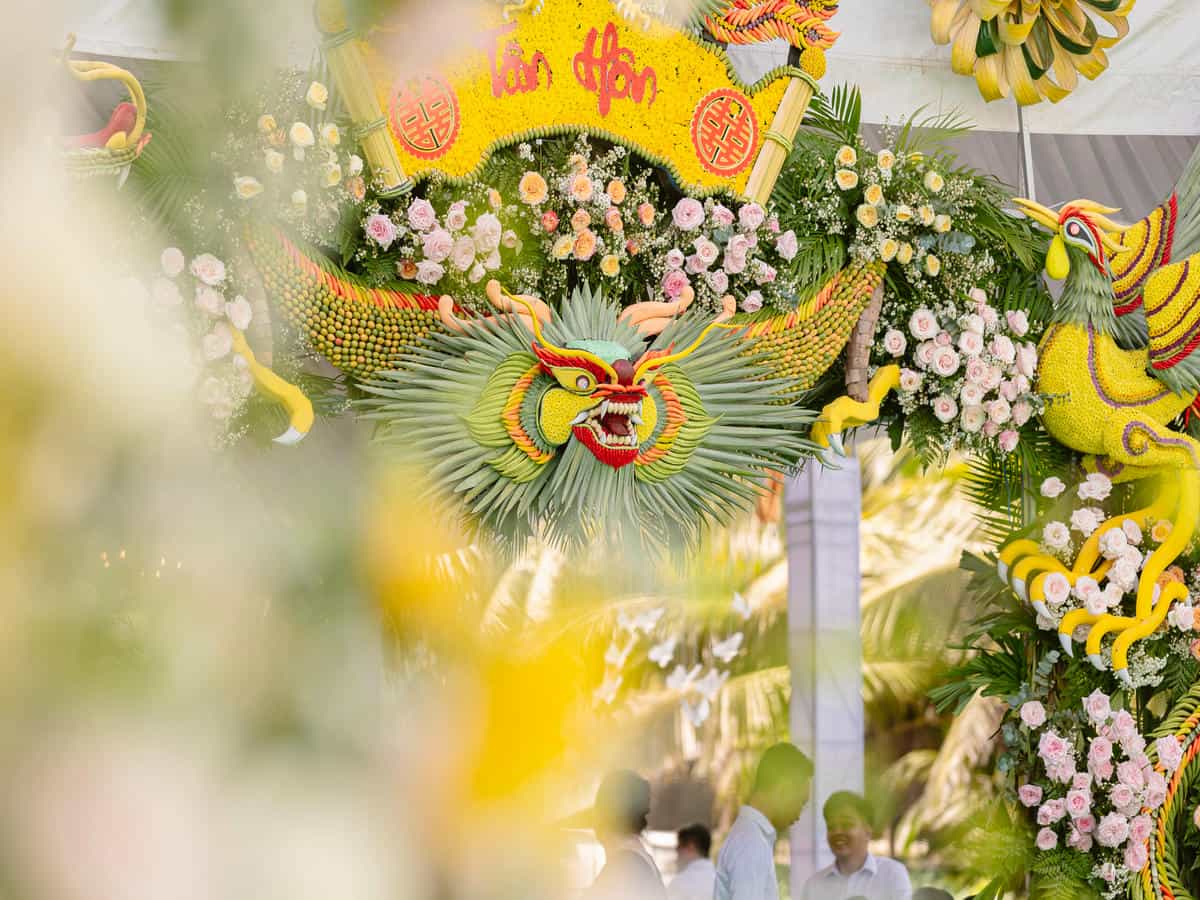 cuoihoidangkhoa-hoatuoi-hoaluacaocap