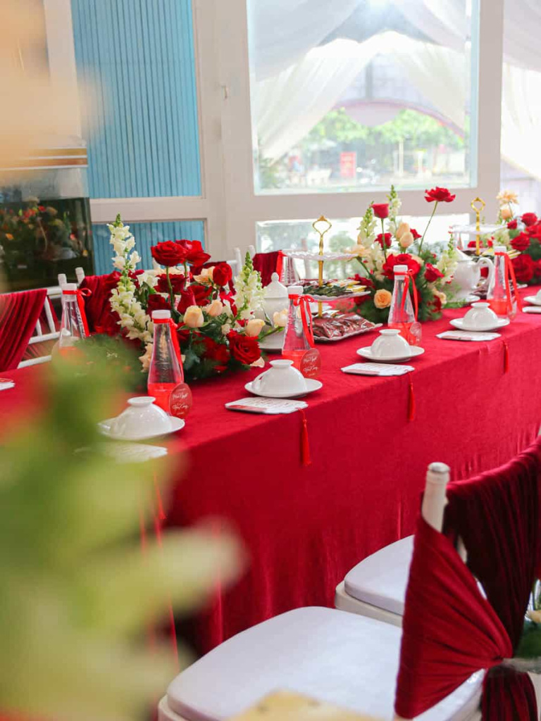 cuoihoidangkhoa-giatientonedo01