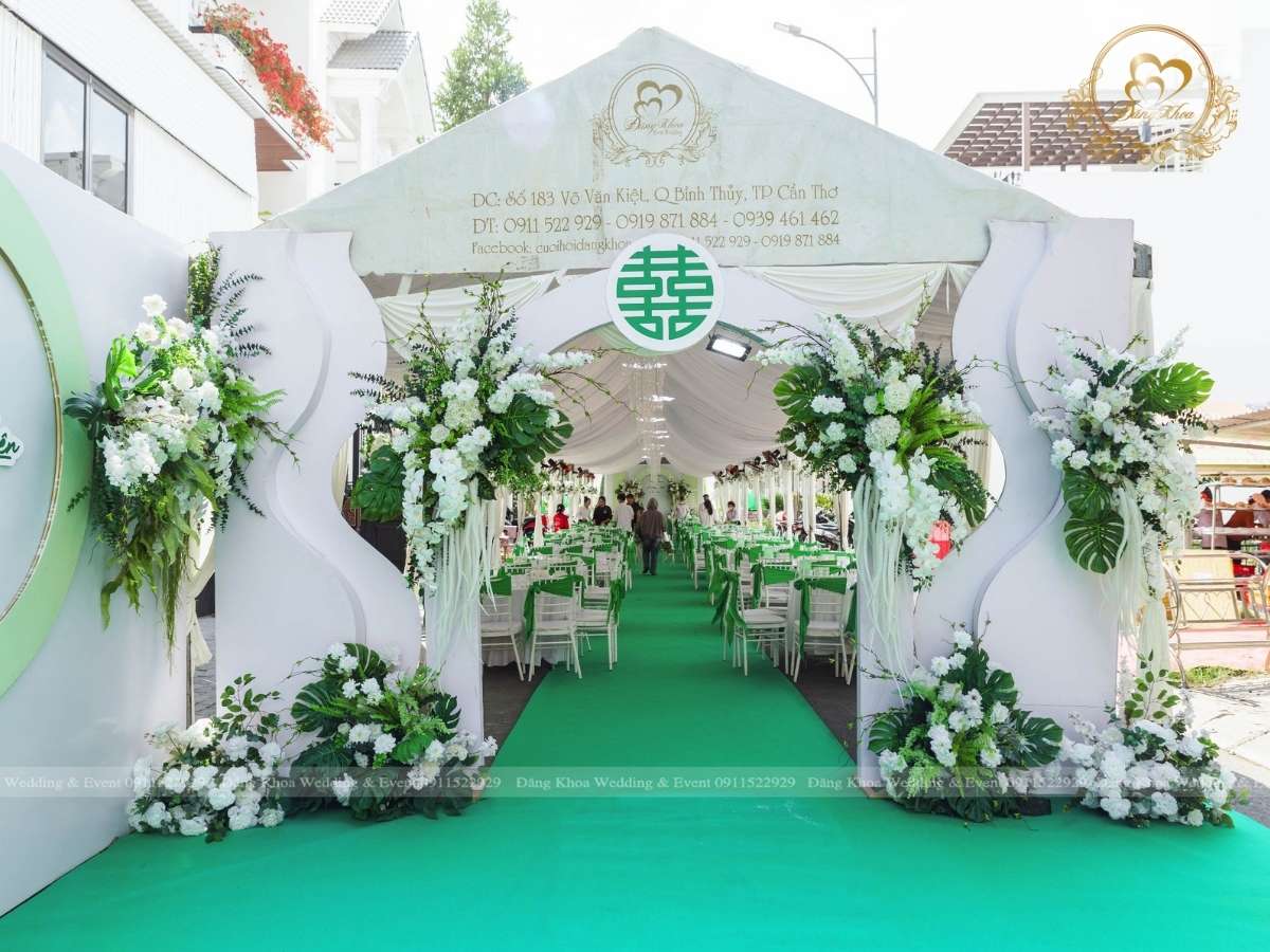 cưới hỏi đăng khoa - cổng hoa tone trắng xanh