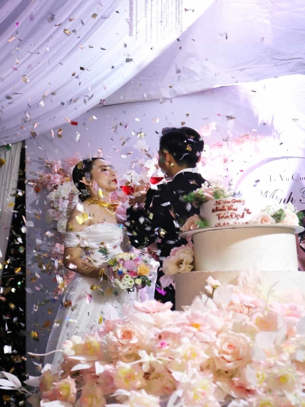 ẢNH HAPPY WEDDING T & D