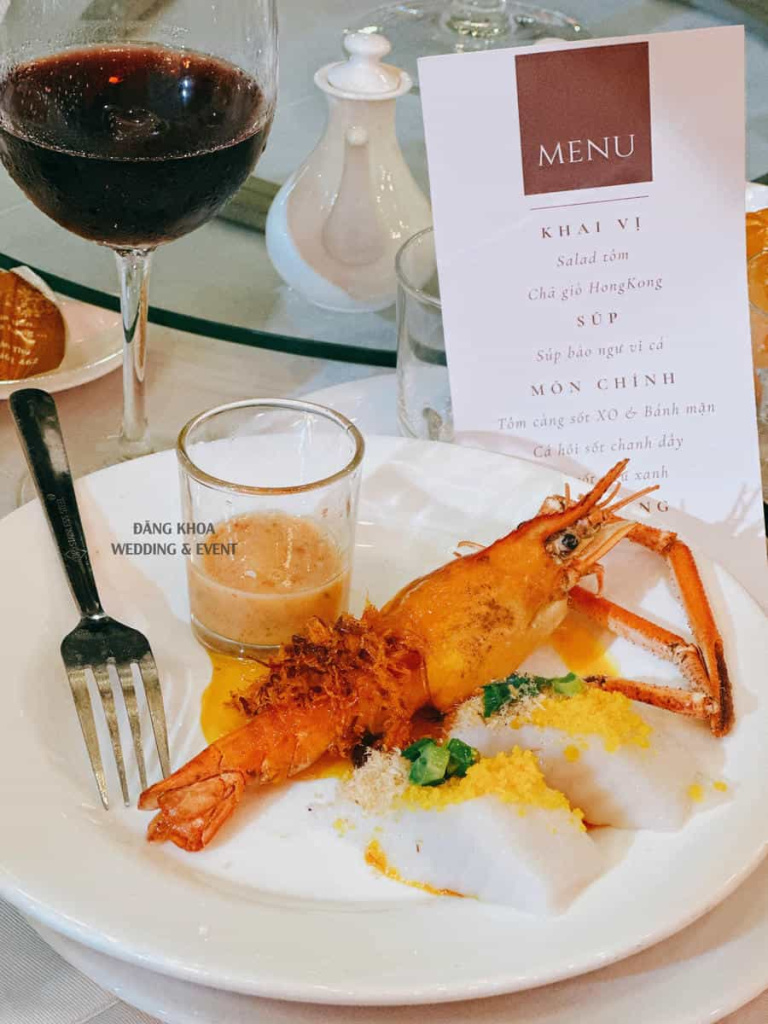 cuoihoidangkhoa-tomcangsotxo&banhman