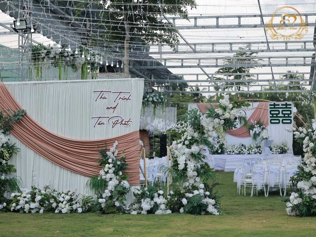 cuoihoidangkhoa-backdropchuphinh