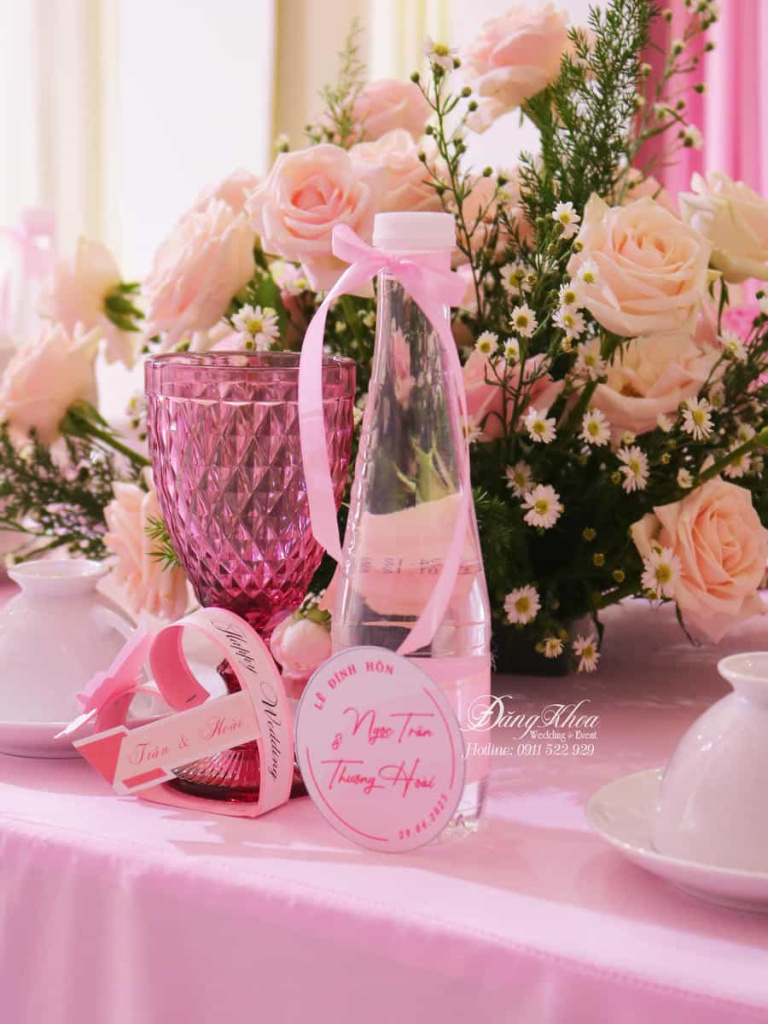 cuoihoidangkhoa-giatientonehong10