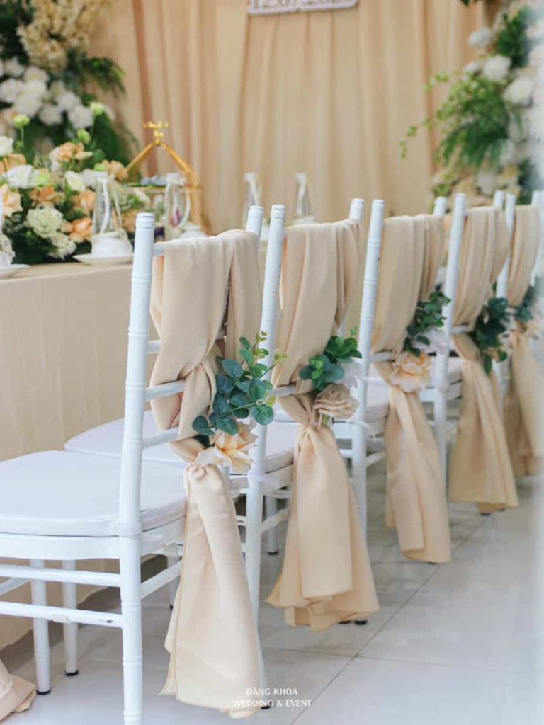 cuoihoidangkhoa-giatientonevangkem03