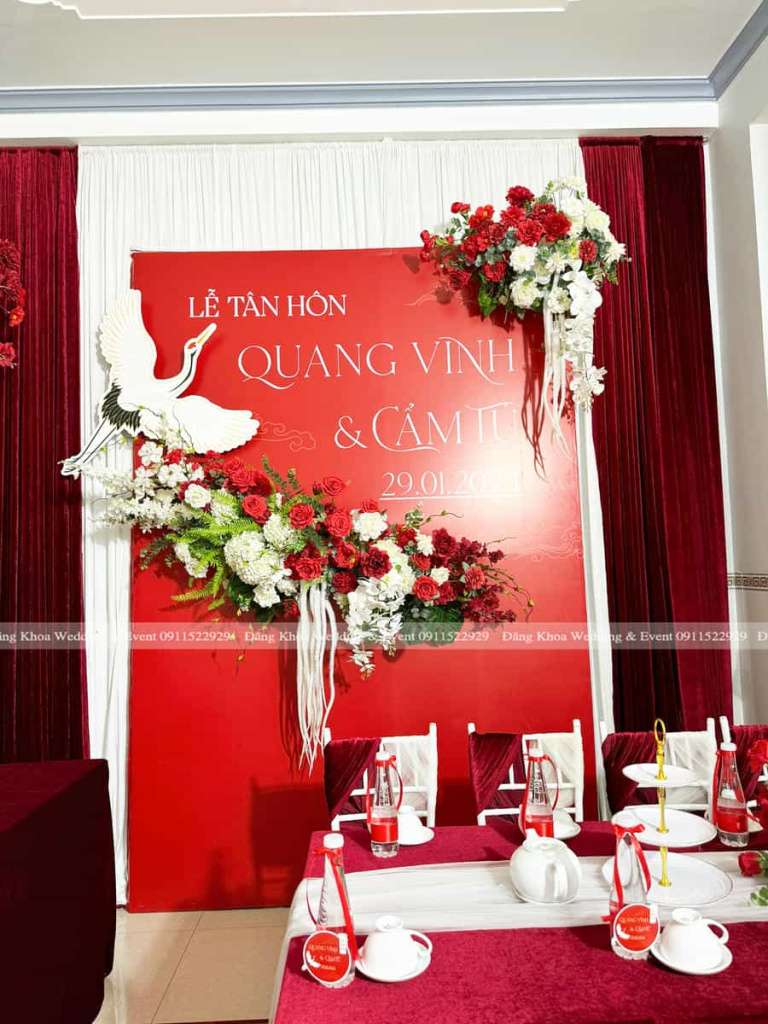 cuoihoidangkhoa-giatienMinimalElegant