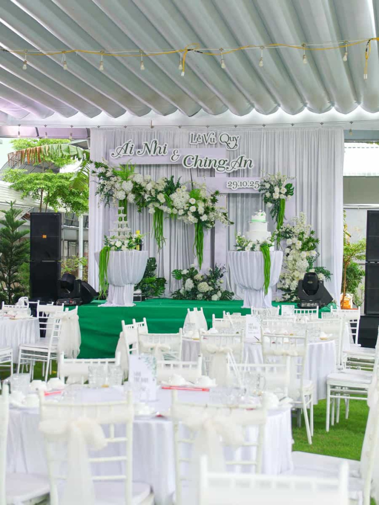 cuoihoidangkhoa-ghetiffanytrang