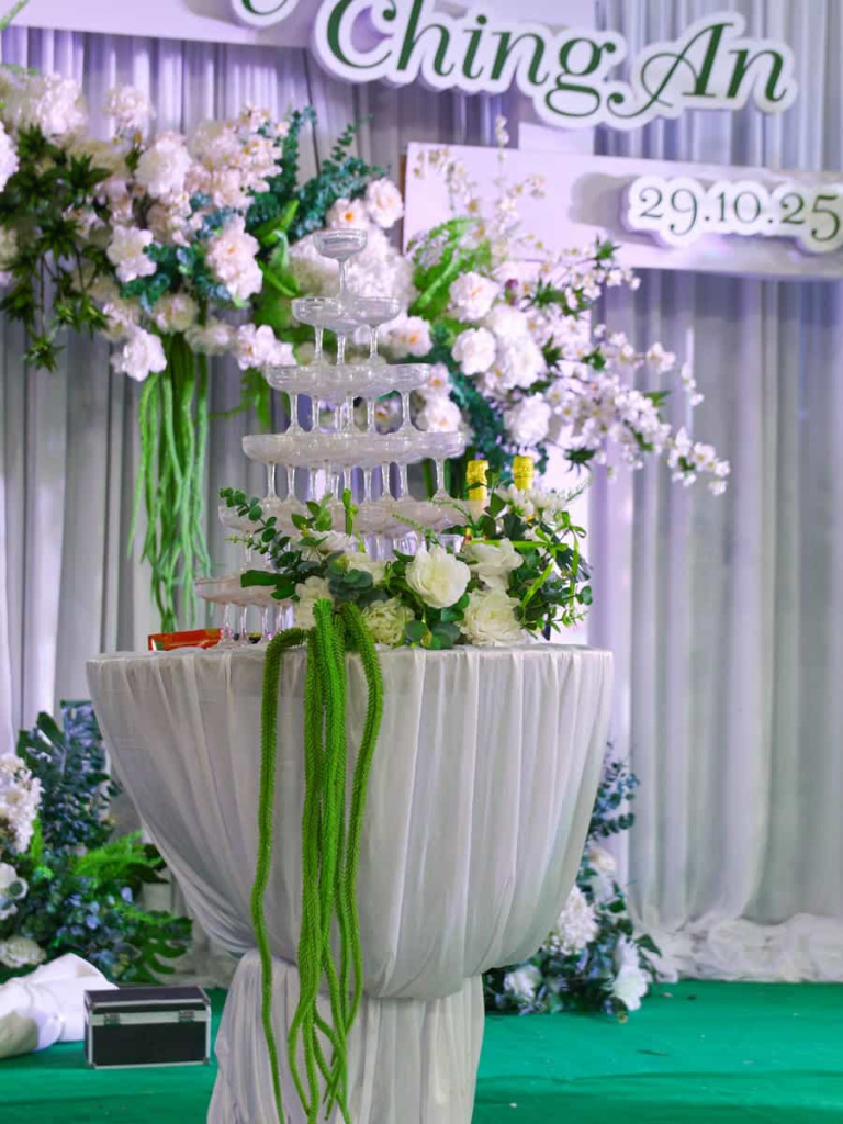 cuoihoidangkhoa-thapruou