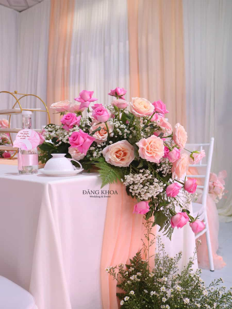 cuoihoidangkhoa-giatientonehong25