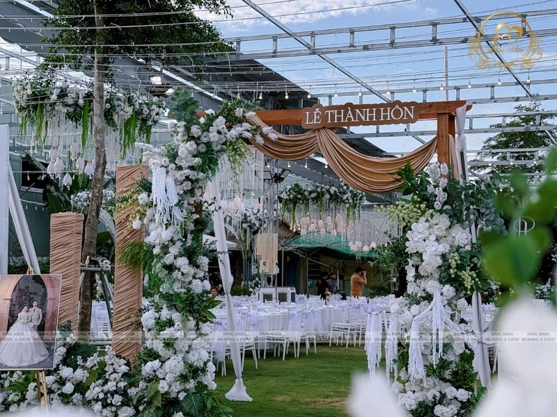 LỄ THÀNH HÔN P & L