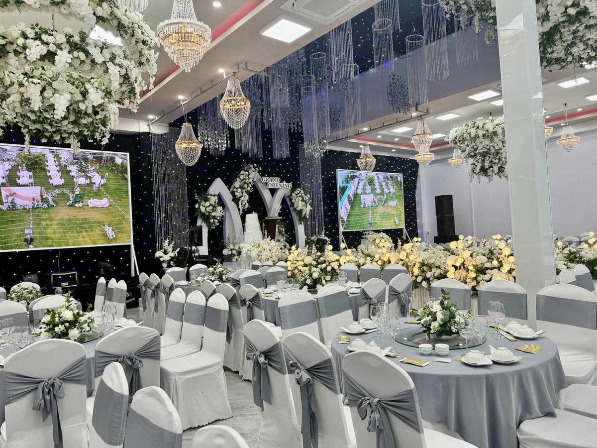 cuoihoidangkhoa-trungtamsanhhoinghi