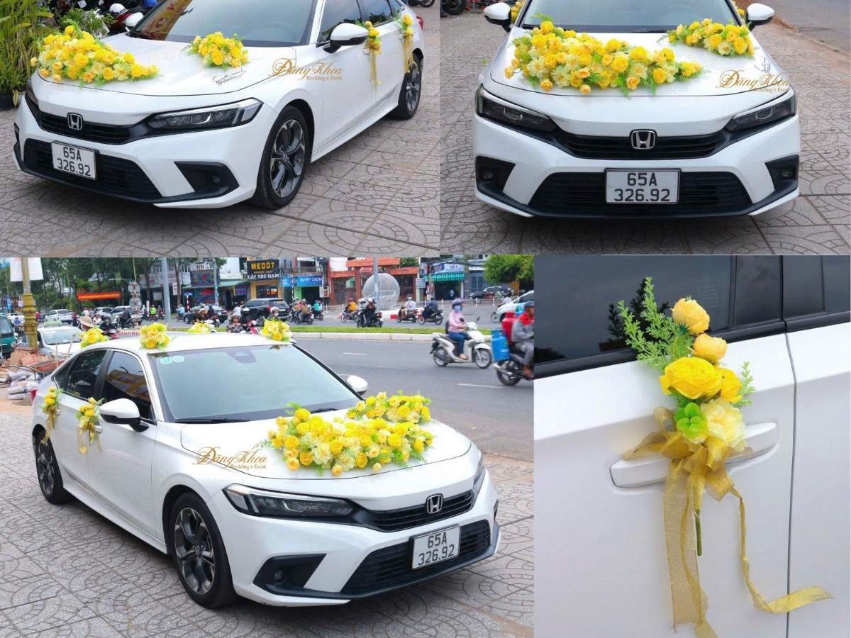 Xe hoa cưới tone vàng.