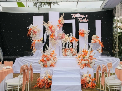 Trang Trí Sân Khấu Cưới
