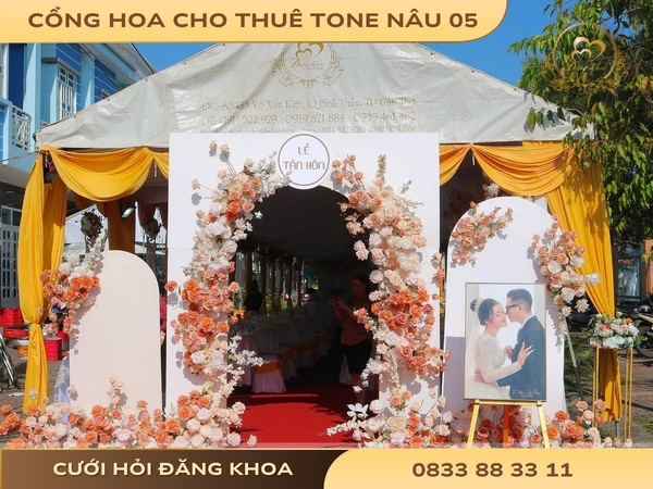 Cổng hoa cho thuê tone nâu 05