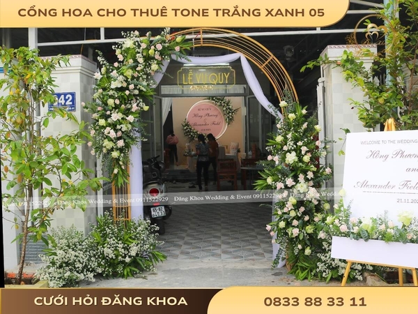 Cổng hoa cho thuê tone trắng xanh 05