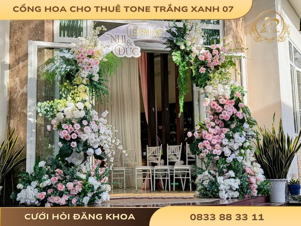 Cổng hoa cho thuê tone trắng xanh 07