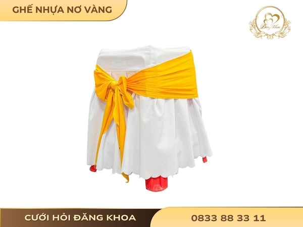 Ghế nhựa nơ vàng