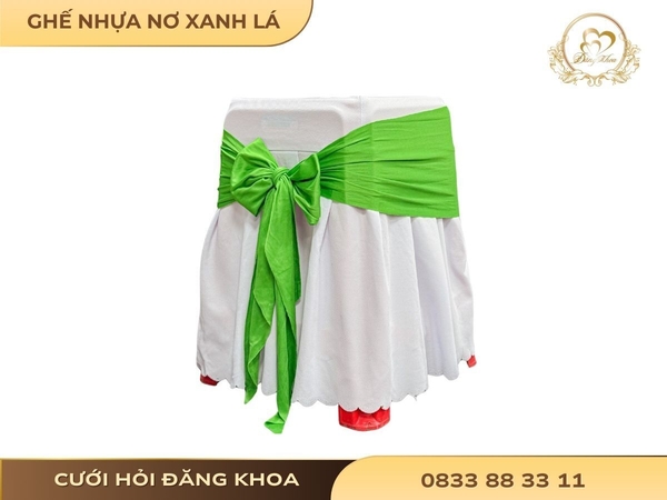 Ghế nhựa nơ xanh lá