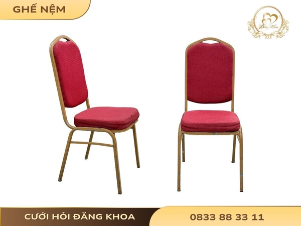 Ghế niệm đỏ
