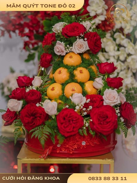 Mâm quýt & hoa tươi tone đỏ 02