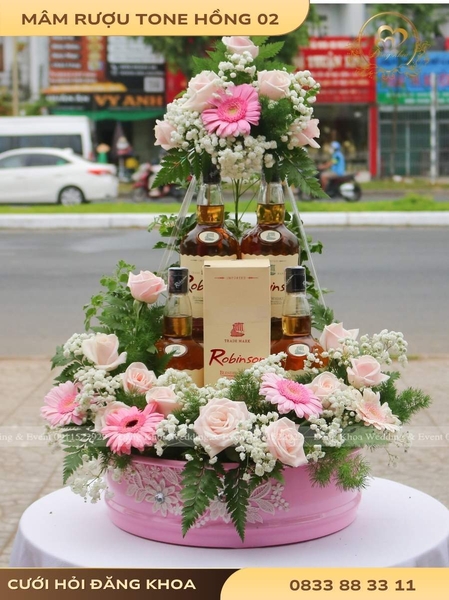 Mâm rượu & hoa tươi tone hồng 02