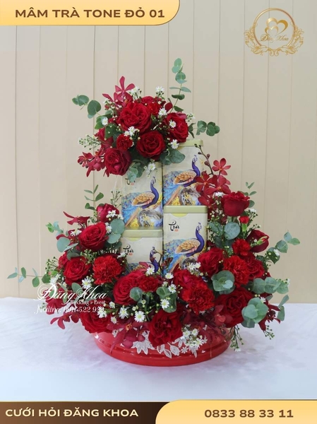 Mâm trà & hoa tươi tone đỏ 01