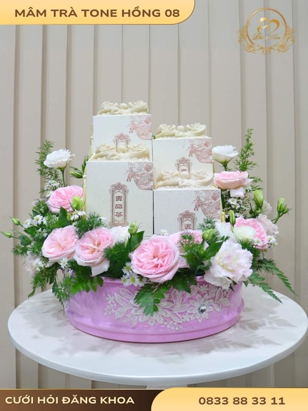 Mâm trà & hoa tươi tone hồng 08