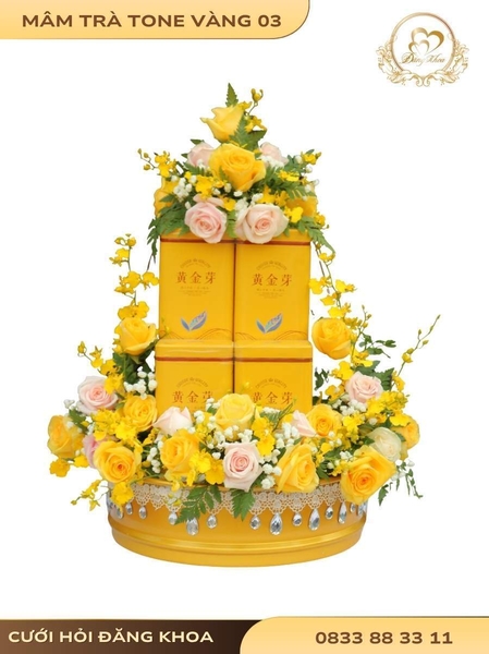 Mâm trà & hoa tươi tone vàng 03