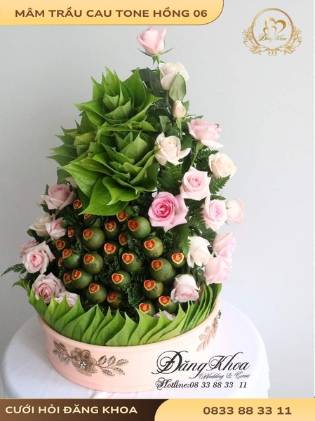Mâm trầu cau & hoa tươi tone hồng 06