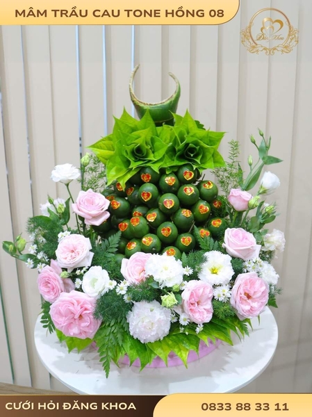 Mâm trầu cau & hoa tươi tone hồng 08