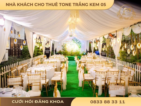Nhà khách cho thuê tone trắng kem 05