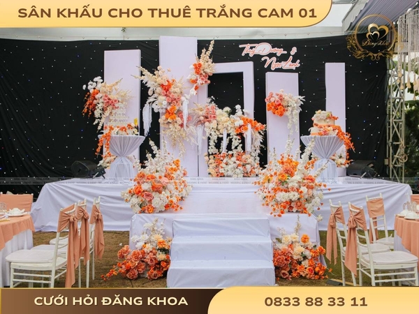 Sân khấu cho thuê tone trắng cam 01