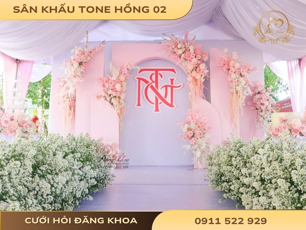 Sân khấu tone hồng 02