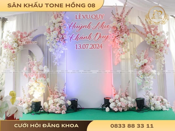 Sân khấu tone hồng 08